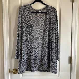 Leopard light weight cardigan